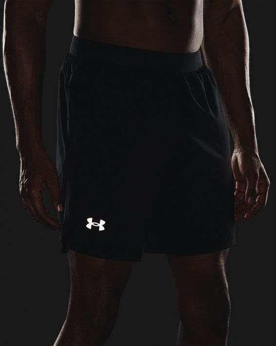 Shorts UA Launch Run 18 cm da uomo, Black, pdpMainDesktop image number 3